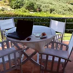فيلة Cozy Small Smart With Private Pool Mikri Mantineia