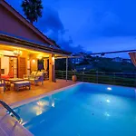 Cozy Small Smart With Private Pool Mikri Mantineia *