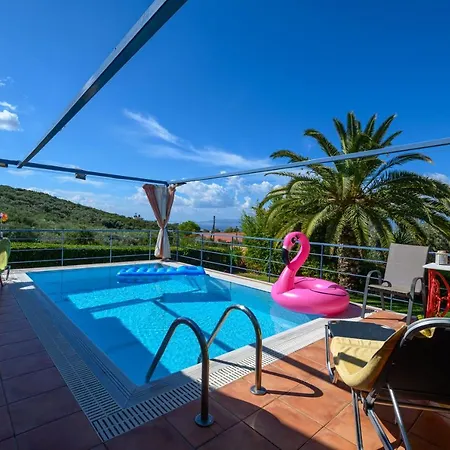 Cozy Small Smart With Private Pool Mikri Mantineia Villa