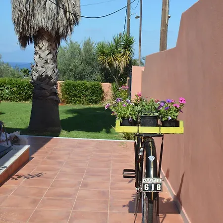 Villa Cozy Small Smart With Private Pool Mikri Mantineia *