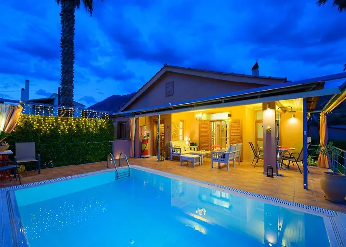 Cozy Small Smart With Private Pool Mikri Mantineia Villa Calamata