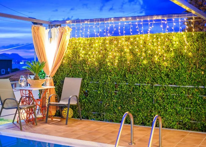 Cozy Small Smart With Private Pool Mikri Mantineia Villa Calamata