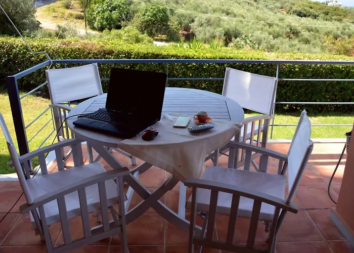 Villa Cozy Small Smart With Private Pool Mikri Mantineia